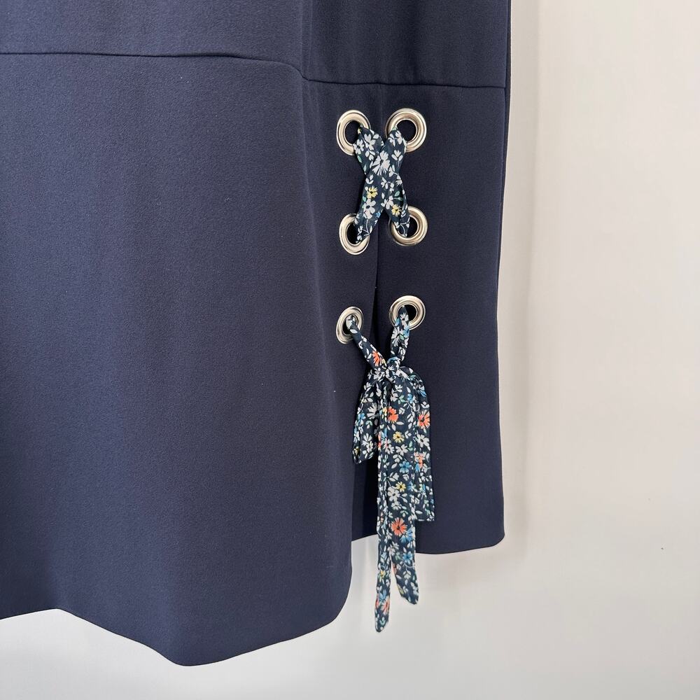 NANETTE LEPORE NWT Navy TIe Detail Short Sleeve Dress // 12 - Picture 6 of 9